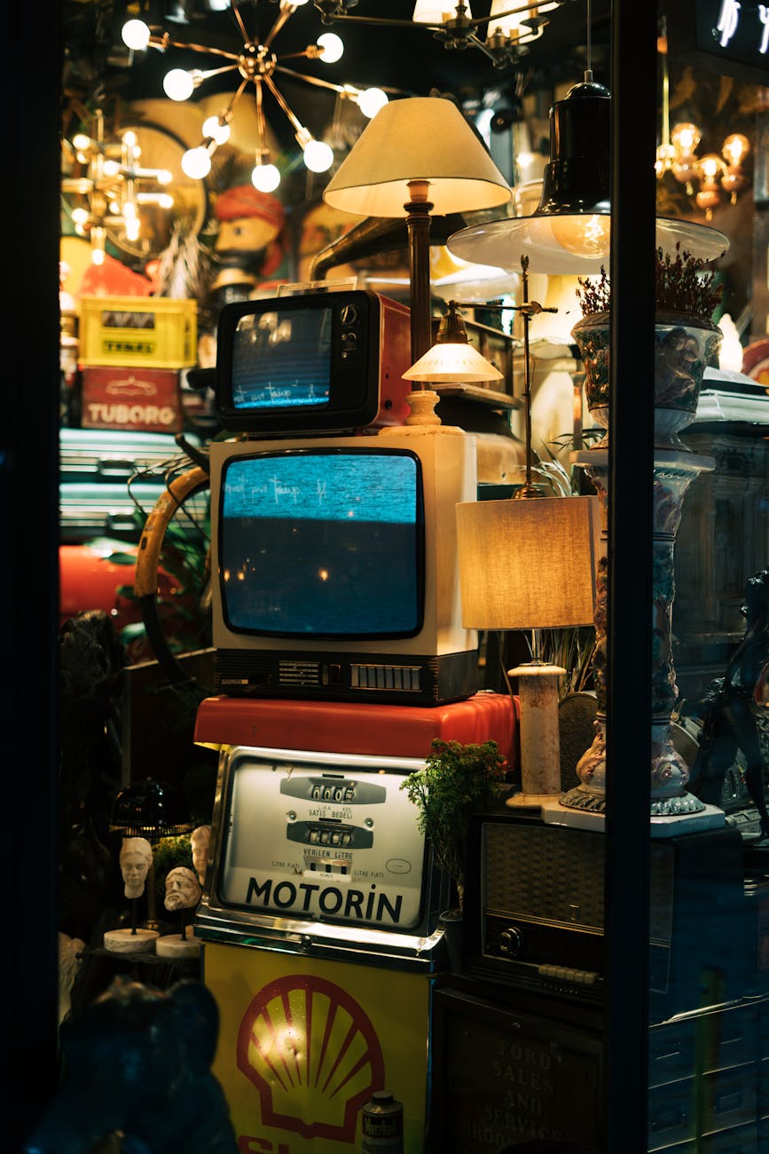Shop Secondhand for Designer-Quality Pieces: Effortlessly Discover Hidden Gems